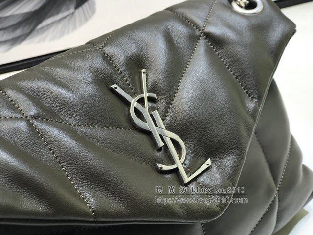 YSL爆款女士包包 聖羅蘭經典款LOULOU PUFFER絎縫漆皮小號郵差包 YSL肩背斜挎包 577476  jjh1135